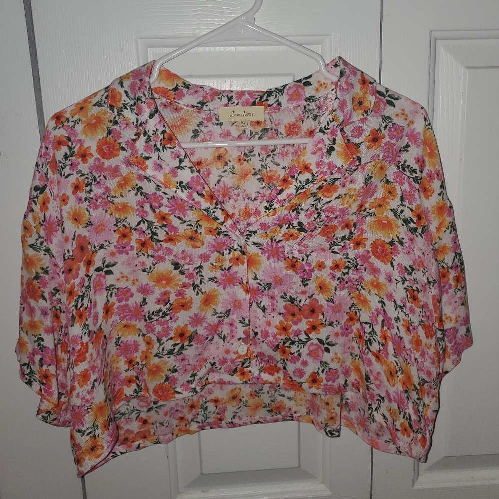 Love Notes floral crop top